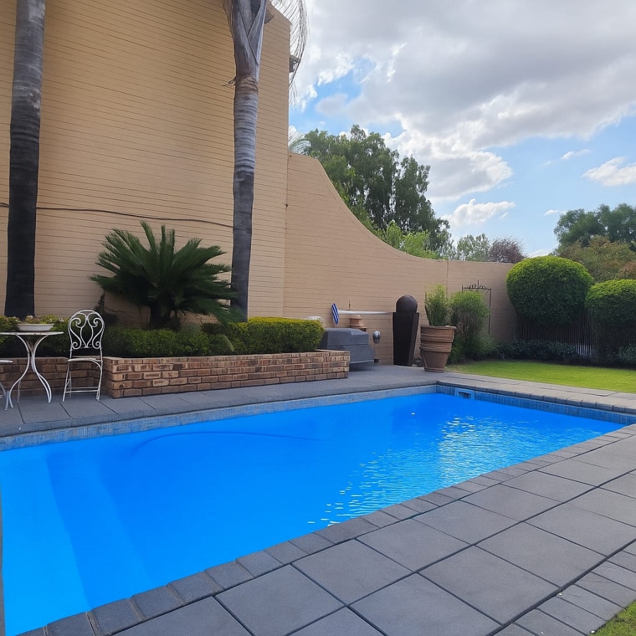 3 Bedroom Property for Sale in Dagbreek Ext 4 Free State